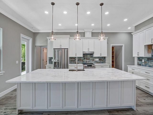 108 IRWIN STREET E, Safety Harbor, FL 34695