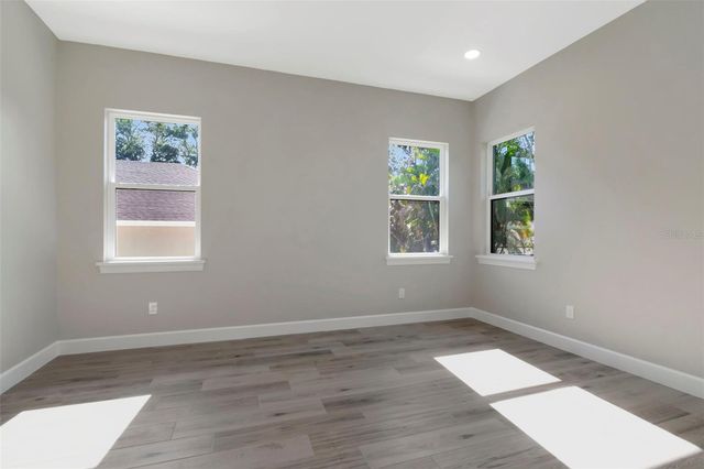 108 IRWIN STREET E, Safety Harbor, FL 34695