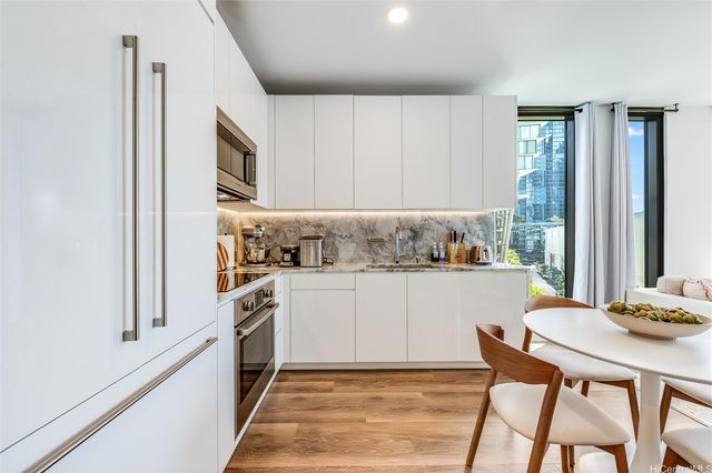987 Queen Street 502, Honolulu, HI 96814