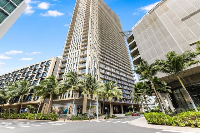 987 Queen Street 502, Honolulu, HI 96814
