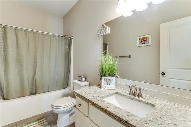 1656 S Logan Pass, Andover, KS 67002