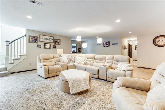 1656 S Logan Pass, Andover, KS 67002
