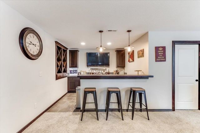 1656 S Logan Pass, Andover, KS 67002