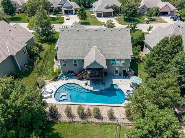 1656 S Logan Pass, Andover, KS 67002