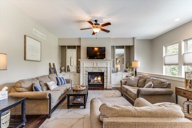 1656 S Logan Pass, Andover, KS 67002
