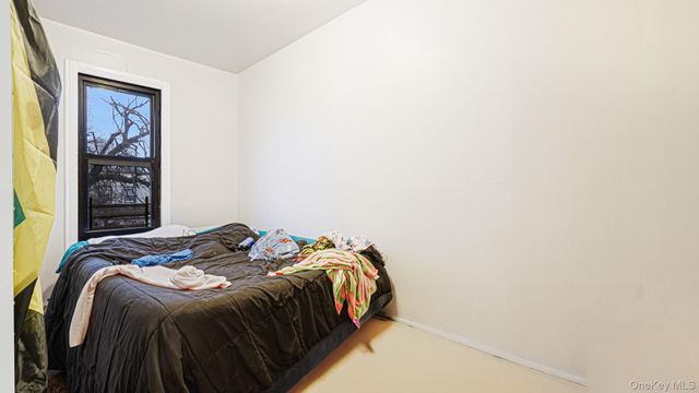 13421 233rd Street, Rosedale, NY 11422