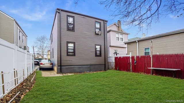 13421 233rd Street, Rosedale, NY 11422