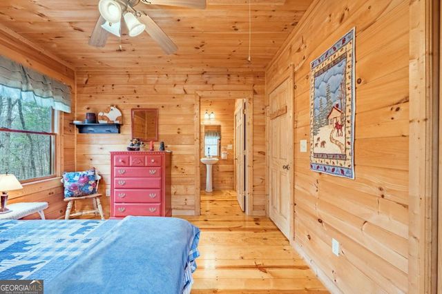 1165 Little Bushy Head Road 220, Blue Ridge, GA 30522