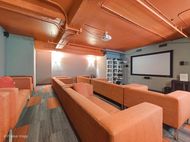 565 W QUINCY Street 1602, Chicago, IL 60661