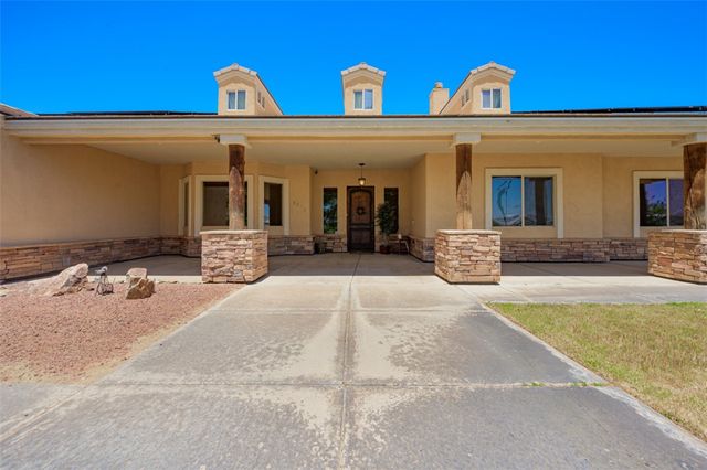 2303 E Hulet Avenue, Mohave Valley, AZ 86440