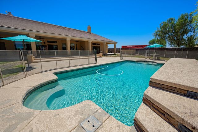 2303 E Hulet Avenue, Mohave Valley, AZ 86440