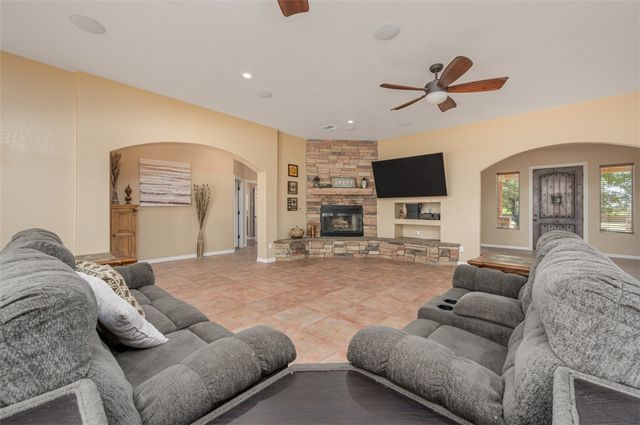 2303 E Hulet Avenue, Mohave Valley, AZ 86440