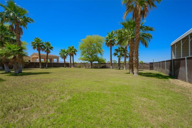 2303 E Hulet Avenue, Mohave Valley, AZ 86440