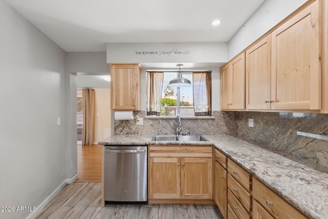 10120 W RIVIERA Drive, Sun City, AZ 85351