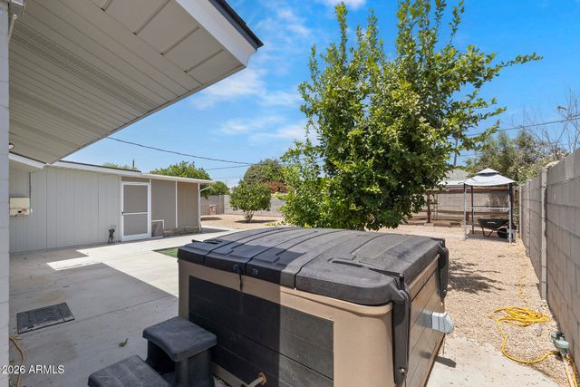 10120 W RIVIERA Drive, Sun City, AZ 85351