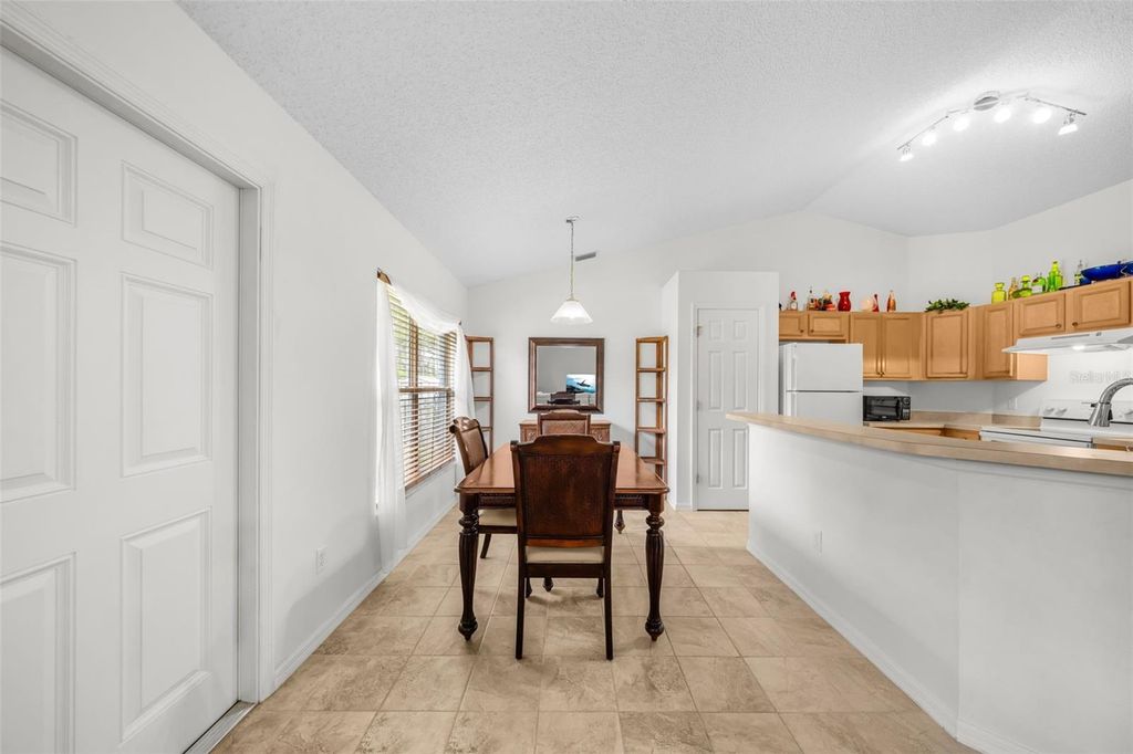 Image 11 of property listing at 3254 WASILLA AVENUE SE, Palm Bay, FL 32909