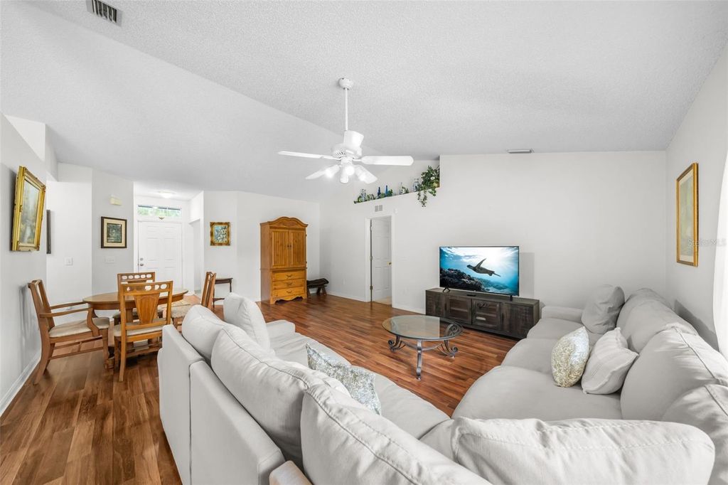 Image 9 of property listing at 3254 WASILLA AVENUE SE, Palm Bay, FL 32909