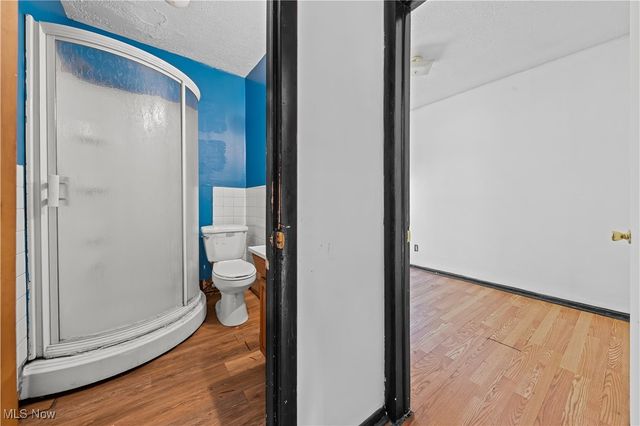 932 Cole Avenue, Akron, OH 44306