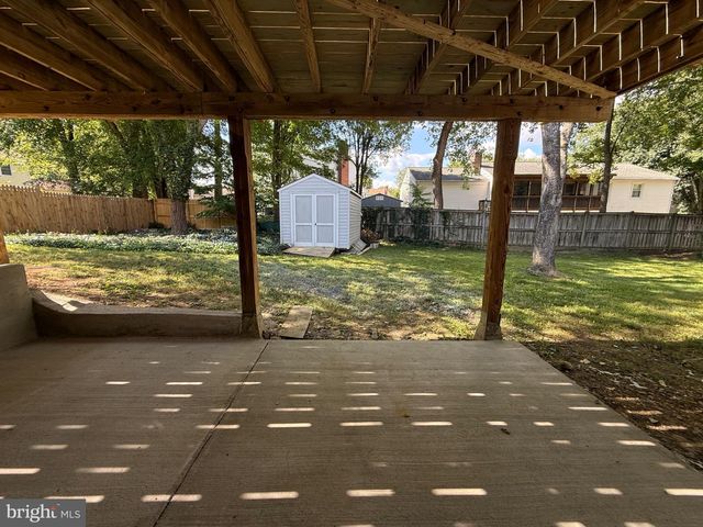 7907 COLORADO SPRINGS DR, Springfield, VA 22153