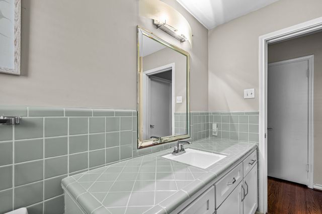 10123 Solta Drive, Dallas, TX 75218