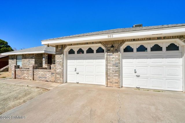 865 Cedardale Drive, Las Cruces, NM 88005