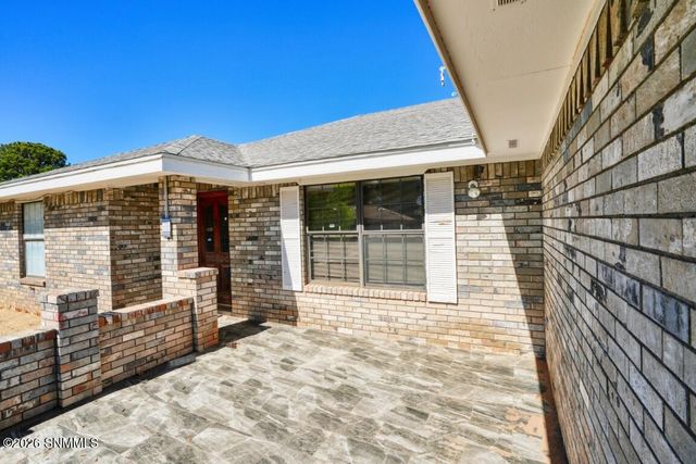 865 Cedardale Drive, Las Cruces, NM 88005