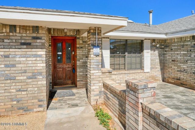 865 Cedardale Drive, Las Cruces, NM 88005