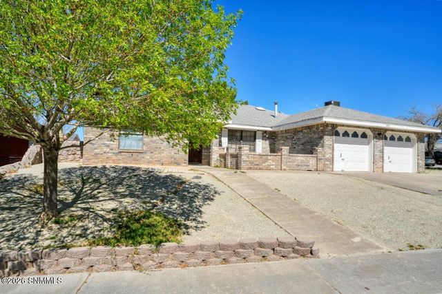 865 Cedardale Drive, Las Cruces, NM 88005