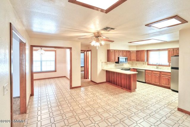 865 Cedardale Drive, Las Cruces, NM 88005