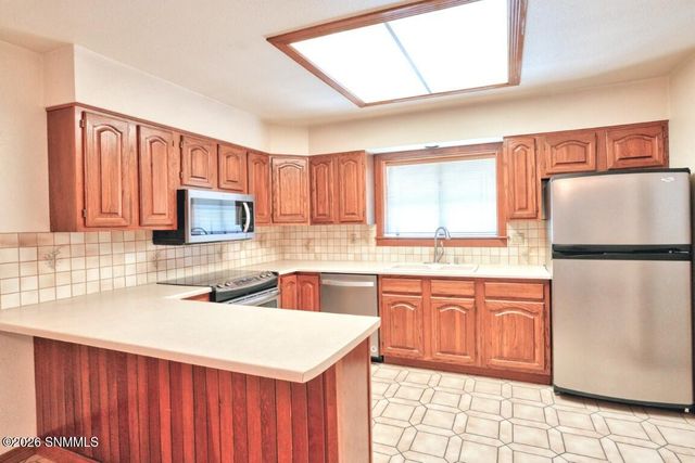 865 Cedardale Drive, Las Cruces, NM 88005