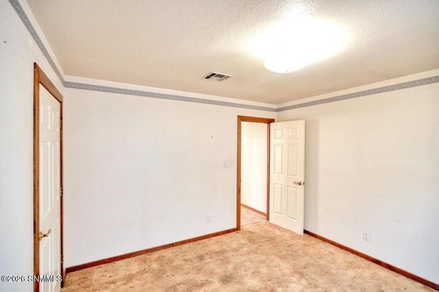 865 Cedardale Drive, Las Cruces, NM 88005