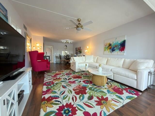 29 Yacht Club Drive 306, North Palm Beach, FL 33408