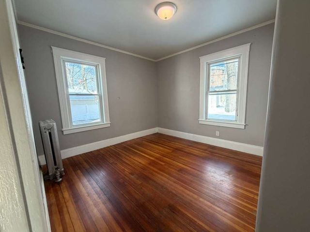 246 Rogers St 1, Lowell, MA 01852