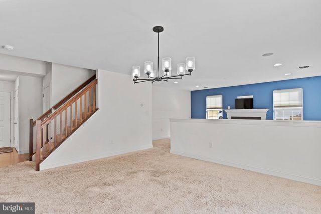 15 WARGO LN, Dillsburg, PA 17019