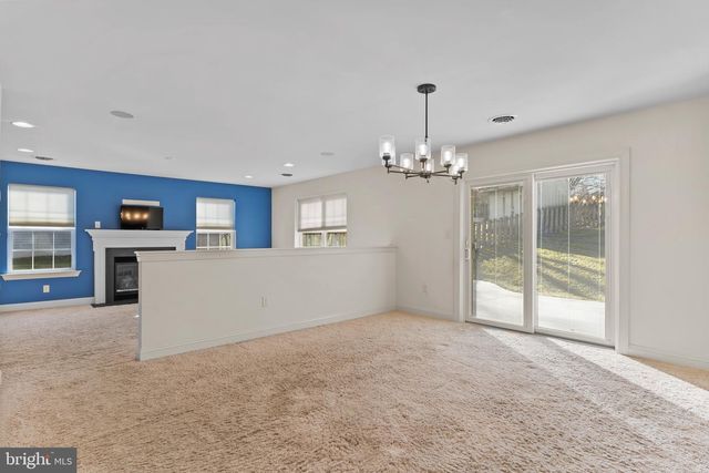 15 WARGO LN, Dillsburg, PA 17019