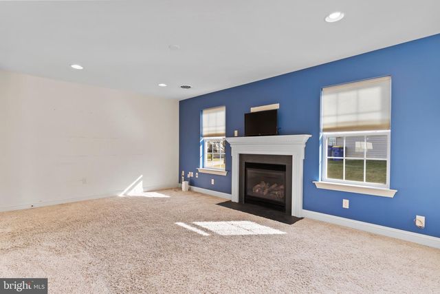 15 WARGO LN, Dillsburg, PA 17019