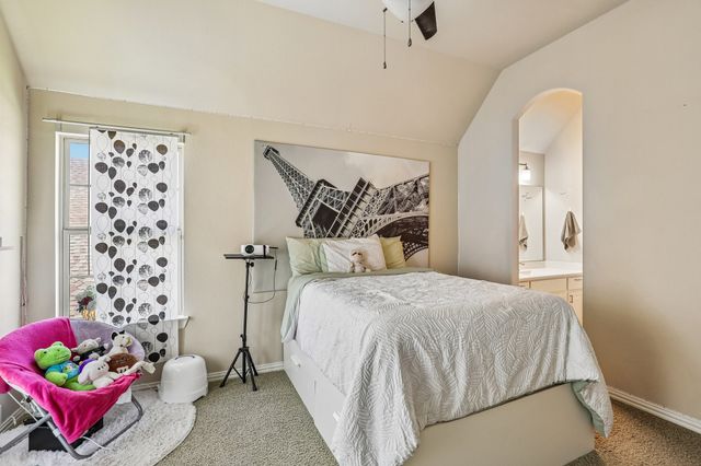 1123 Blue Lake Boulevard, Arlington, TX 76005