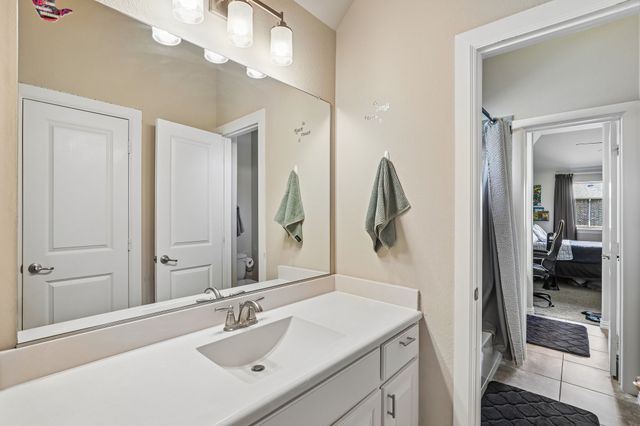 1123 Blue Lake Boulevard, Arlington, TX 76005