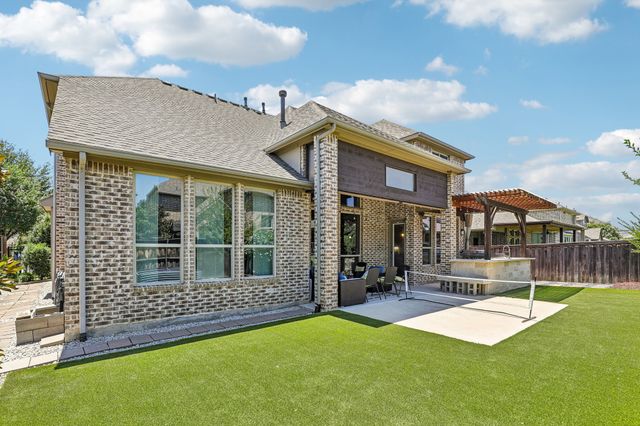 1123 Blue Lake Boulevard, Arlington, TX 76005