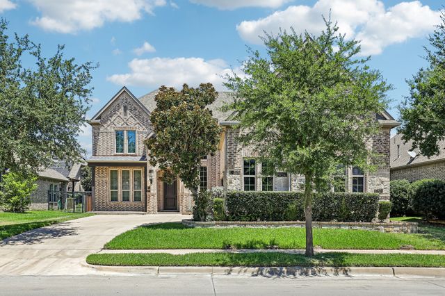 1123 Blue Lake Boulevard, Arlington, TX 76005