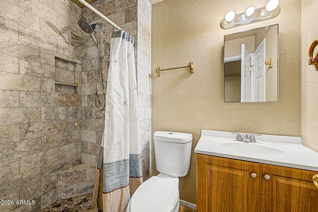 6307 W OSBORN Road, Phoenix, AZ 85033