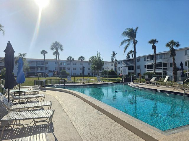 5896 PALM LANE C27, Bradenton, FL 34207