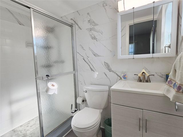 5896 PALM LANE C27, Bradenton, FL 34207