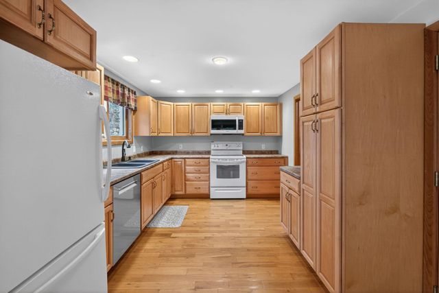 77 Anderson Road, Unity, NH 03773
