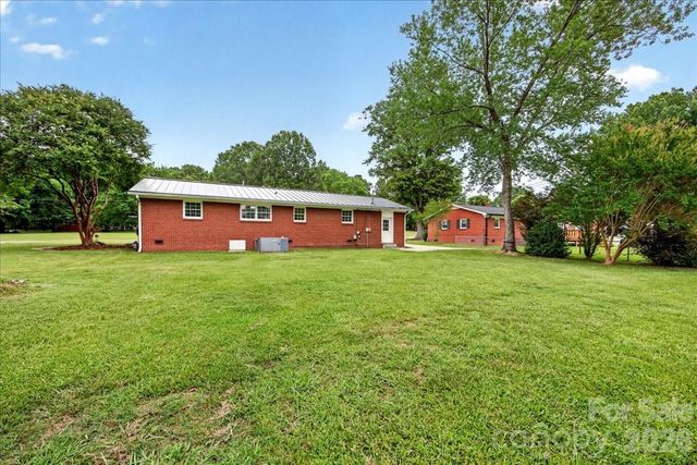 2216 White Store Road, Monroe, NC 28112