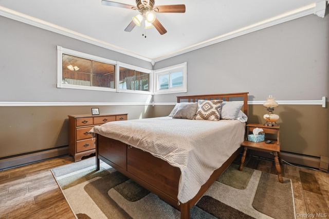 15 Bird Lane, Hicksville, NY 11801