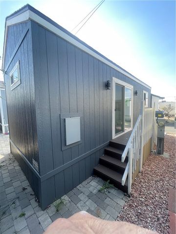 1020 Bradbourne Avenue, Duarte, CA 91010