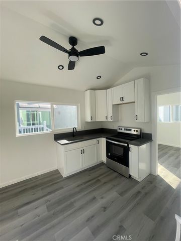 1020 Bradbourne Avenue, Duarte, CA 91010