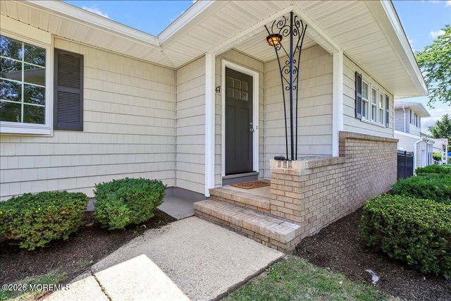 47 Marjorie Drive, Toms River, NJ 08755