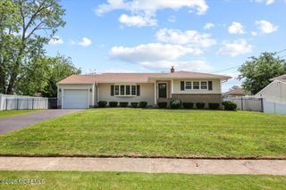 47 Marjorie Drive, Toms River, NJ 08755